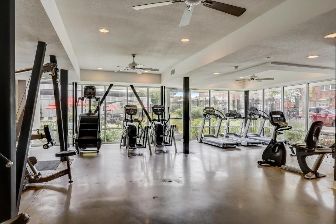 Photo of Livingroom in River Market