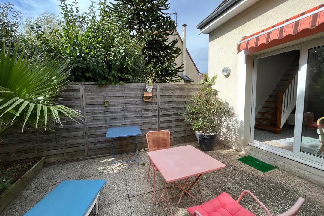 Photo of Patio Balcony in Ouistreham