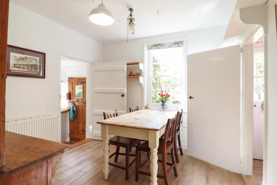 Photo of Others in Bures