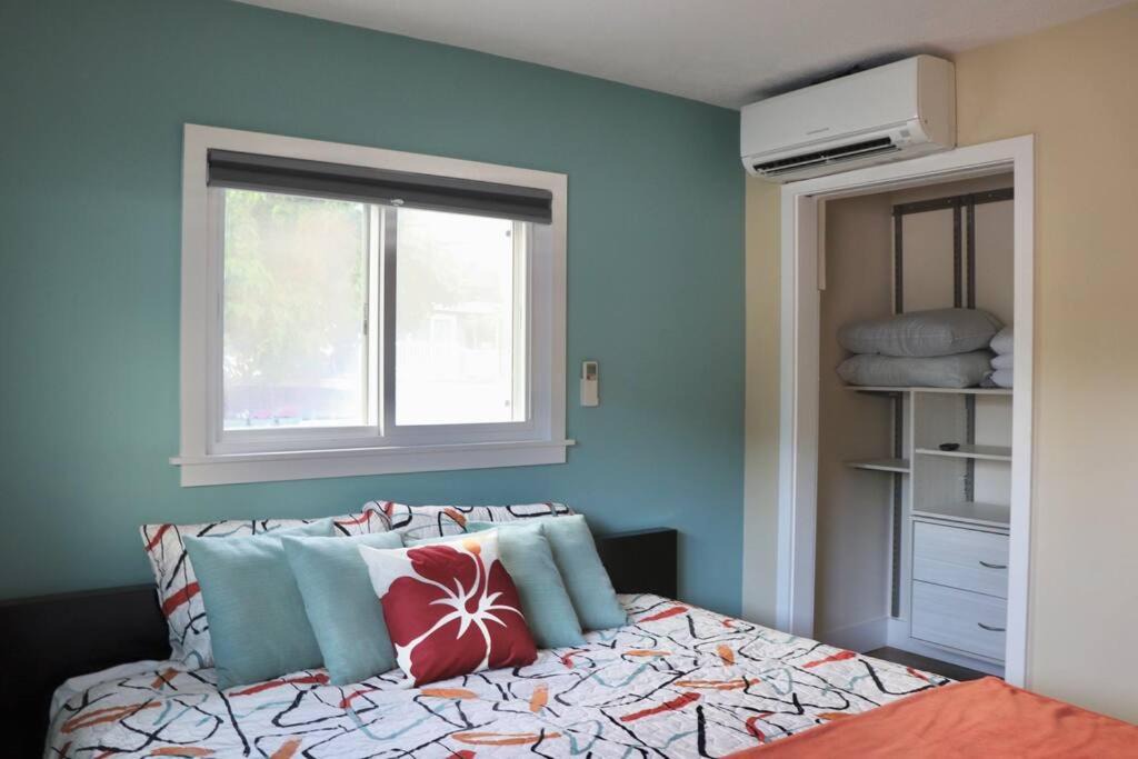 Photo of Others in Punaluu