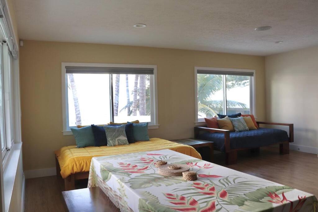 Photo of Others in Punaluu