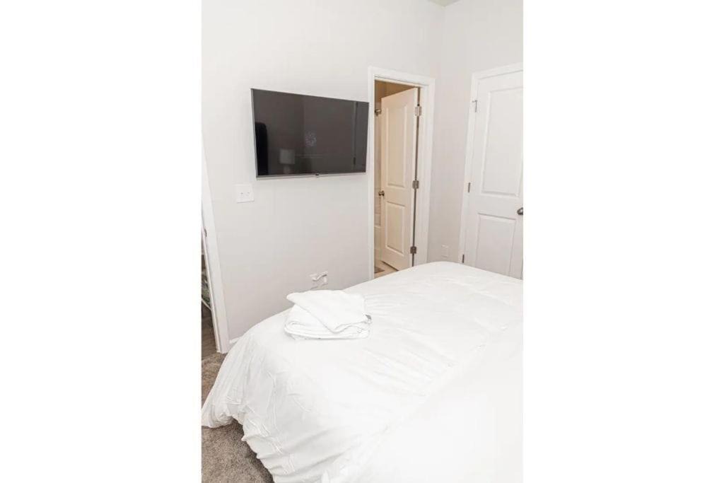 Photo of Bedroom in Duluth