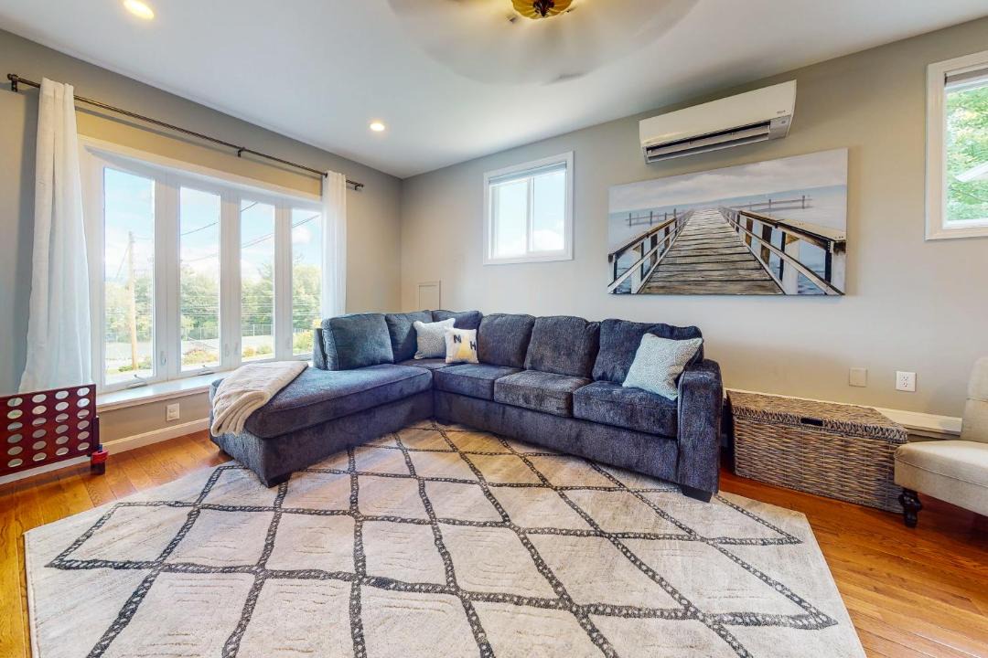 Photo of Livingroom in Gilford