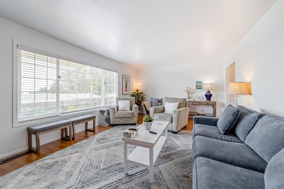 Photo of Others in Harbor