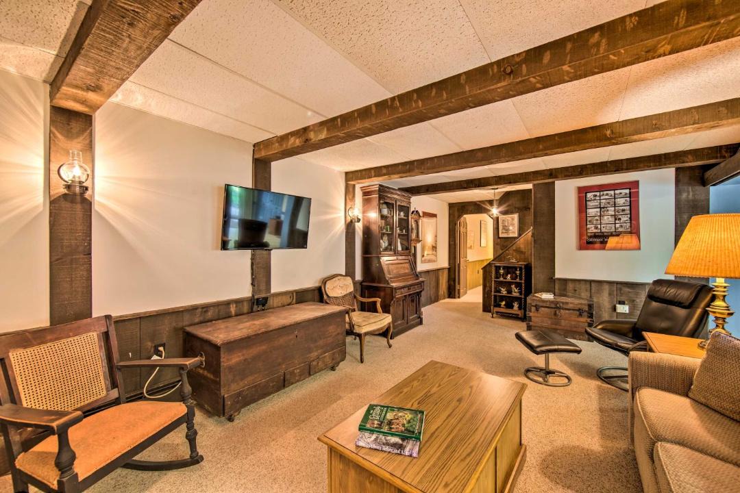 Photo of Livingroom in New Holland