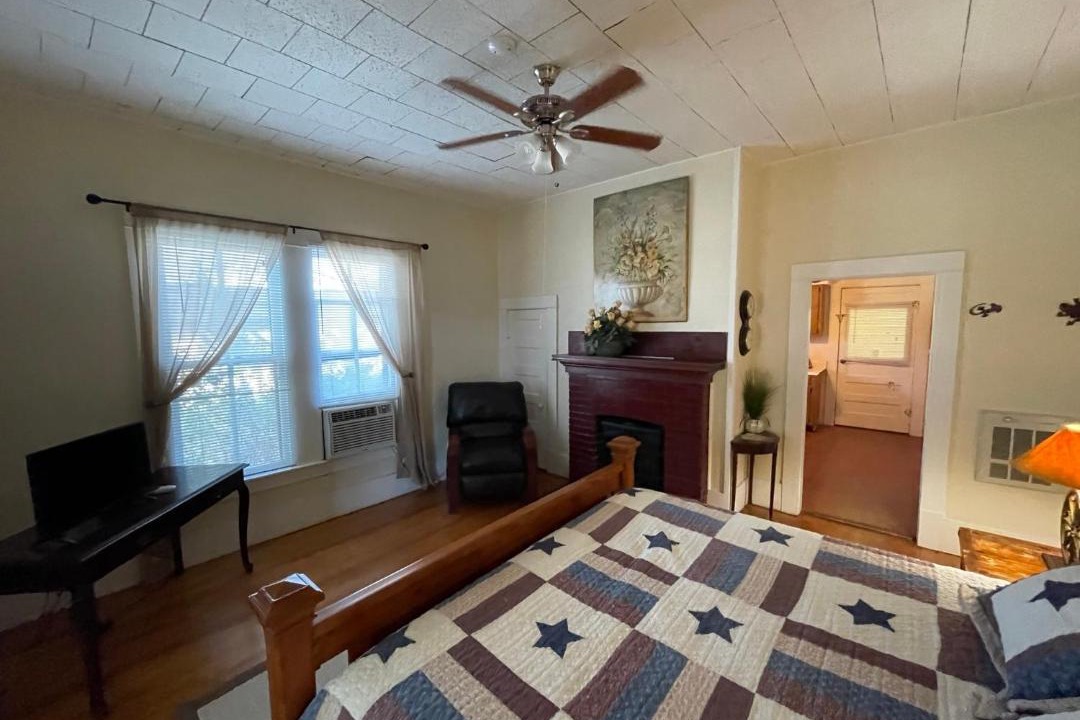 Photo of Livingroom in Pipe Creek