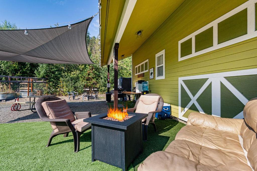 Photo of Others in Leavenworth