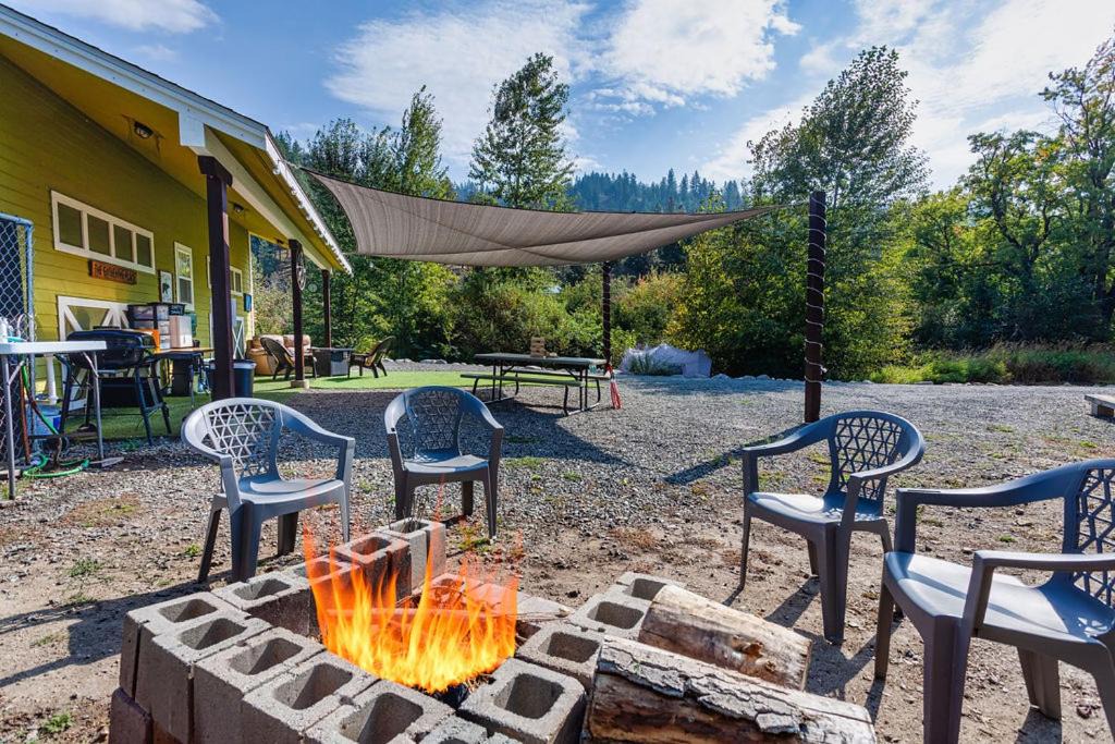 Photo of Others in Leavenworth