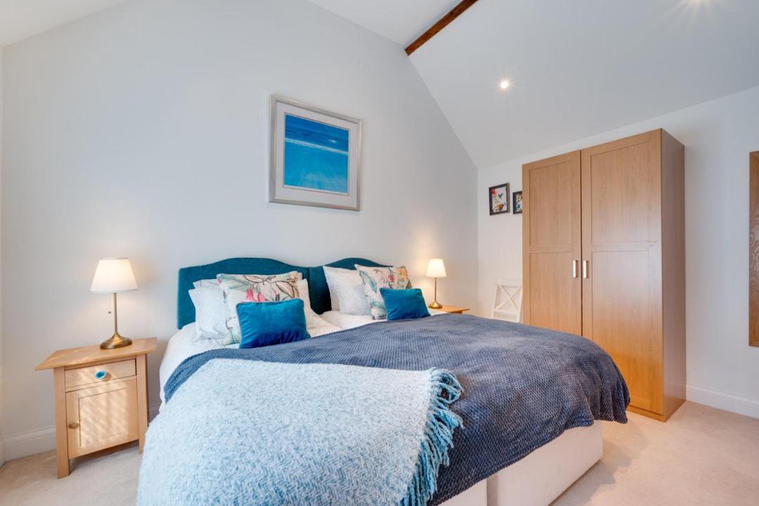 Photo of Others in Five Oak Green