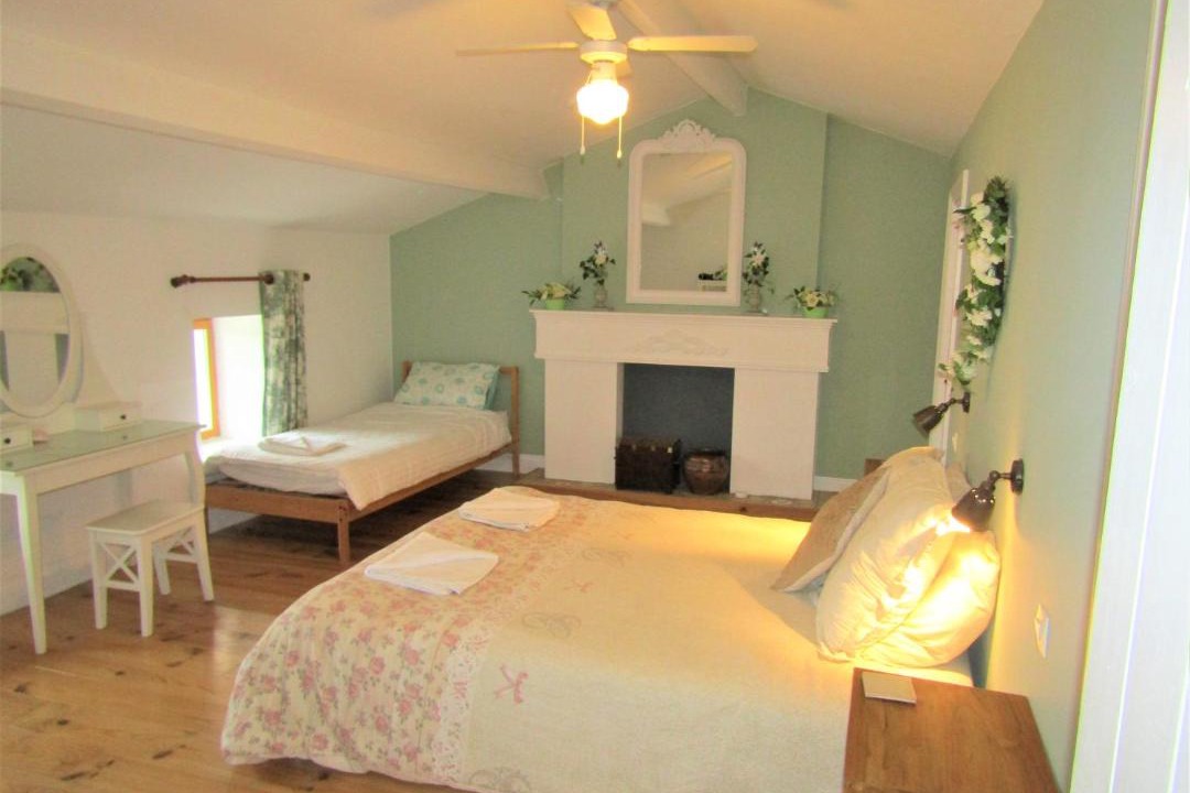 Photo of Bedroom in Etusson