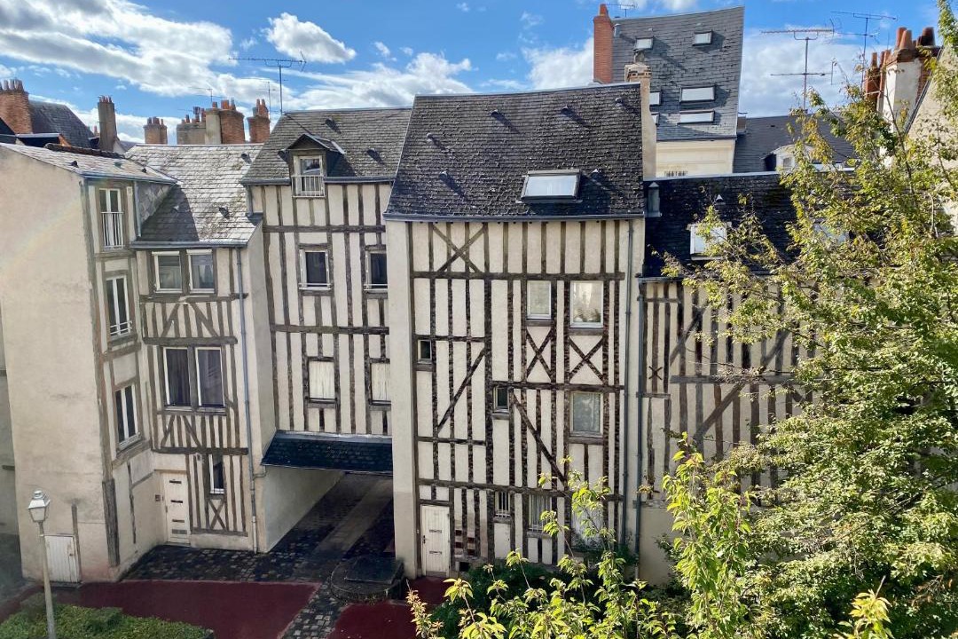Photo of Buildings in Bourgogne