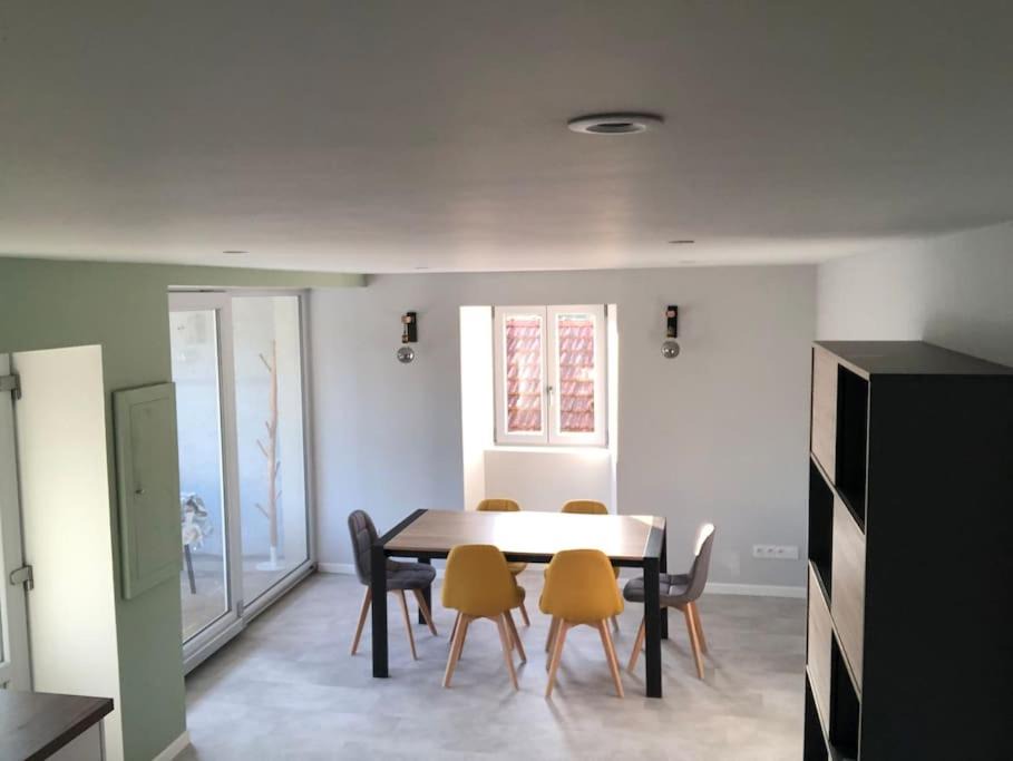 Photo of Livingroom in Ornans