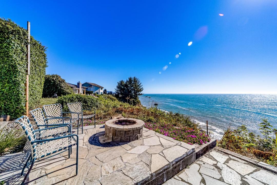 Photo of Others in Harbor