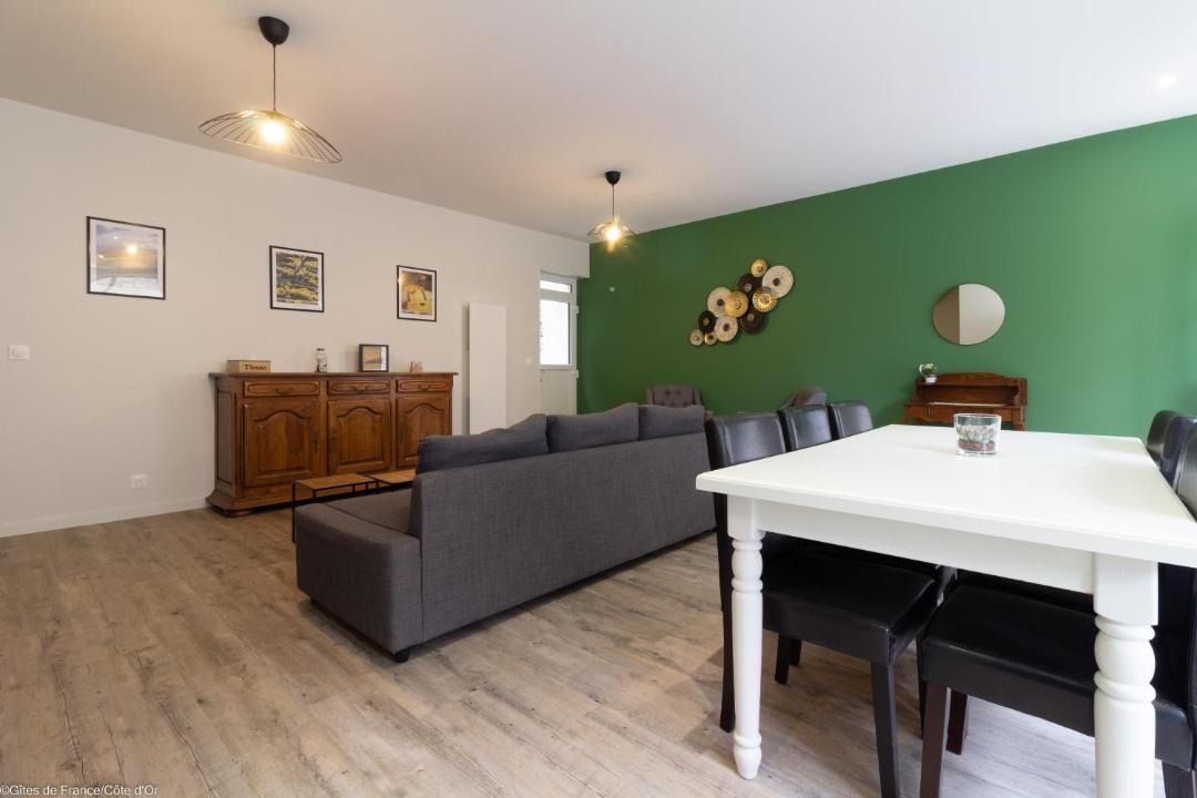 Photo of Livingroom in Nolay