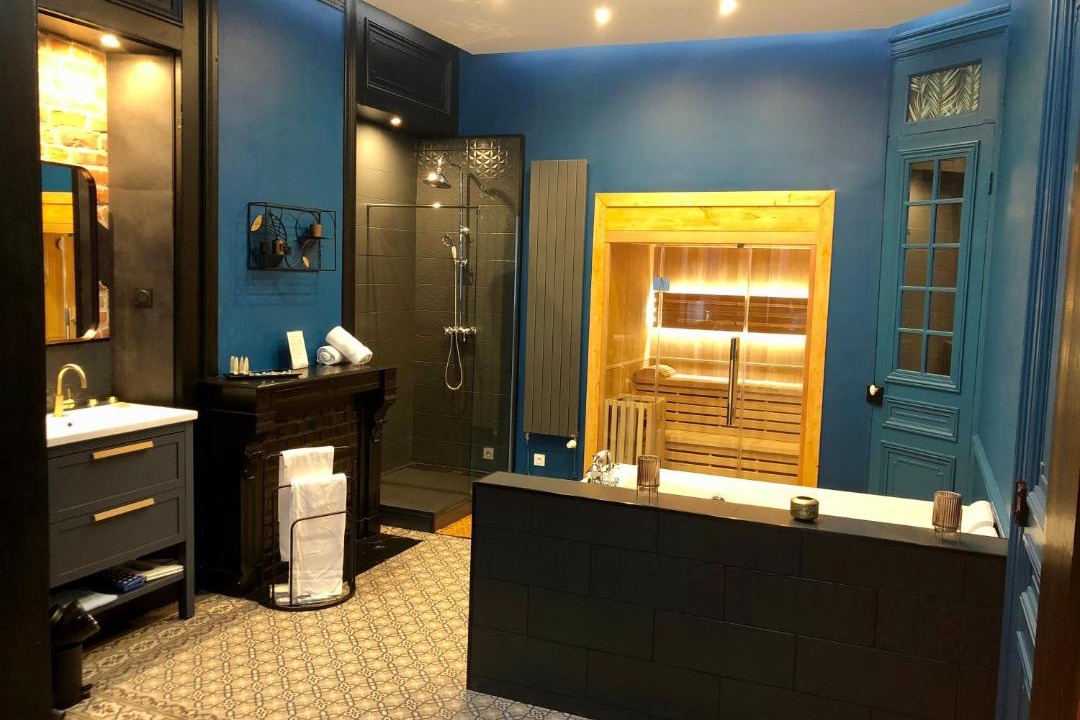 Photo of Others in Calais