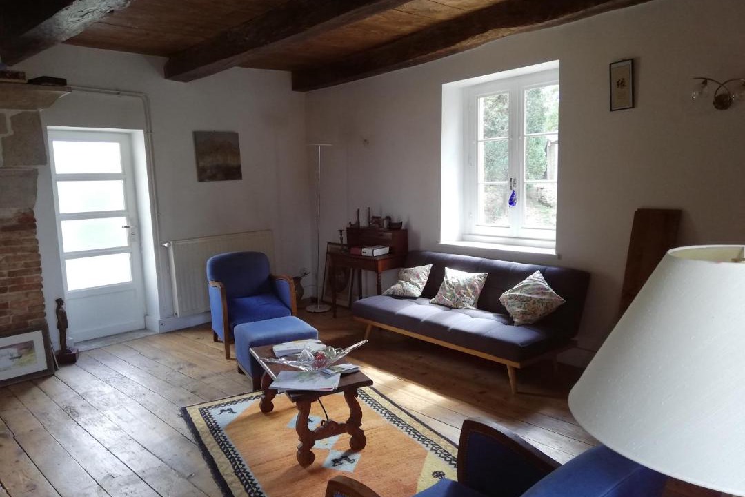 Photo of Livingroom in Paroisse Saint-Augustin-de-Chaux