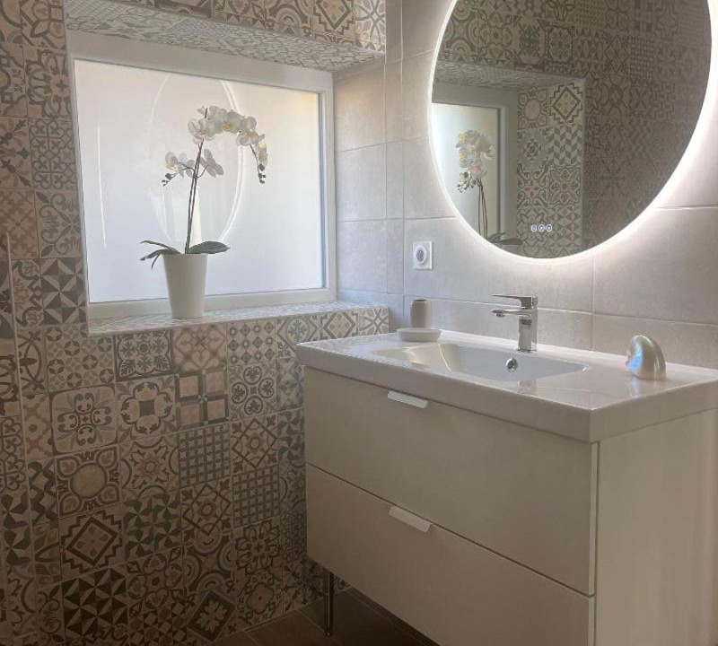 Photo of Others in Saint-Benoit-des-Ondes