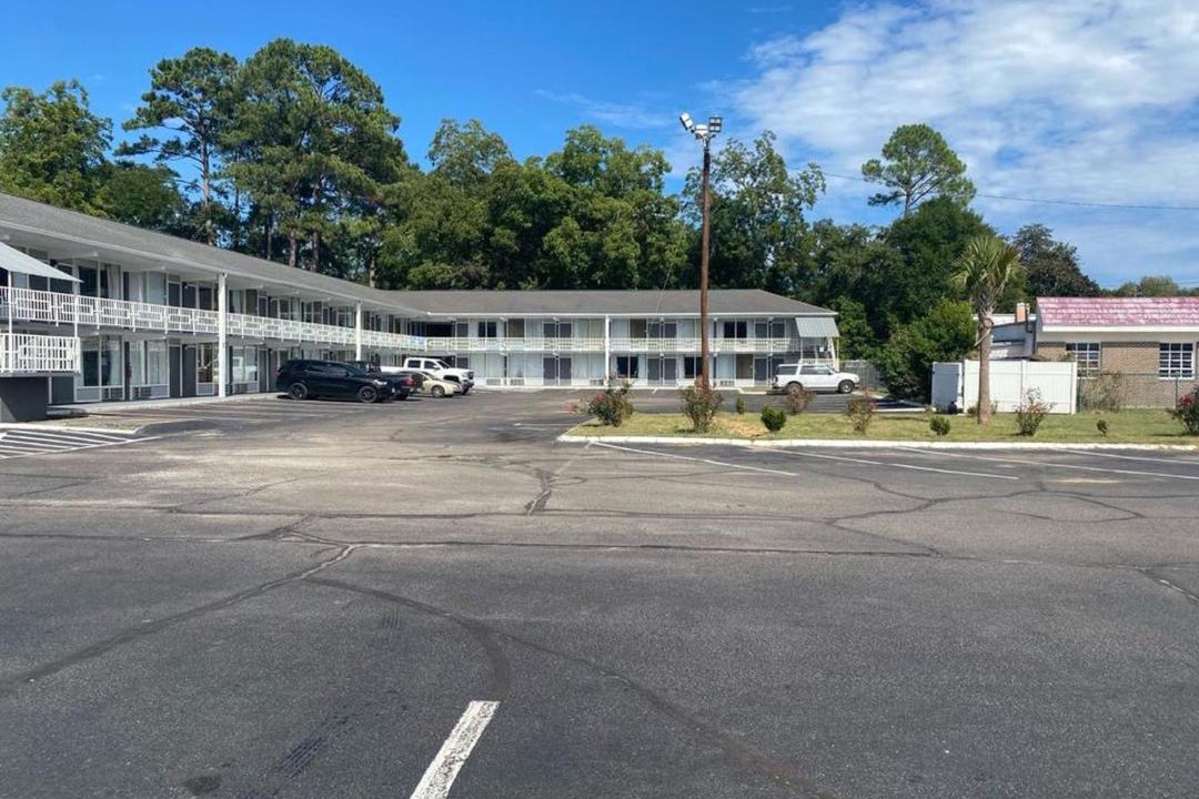 Photo of Buildings in Cheraw