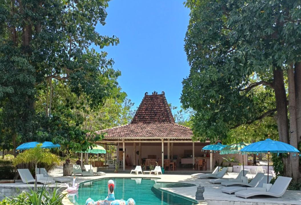 Photo of Outdoor in Moyo