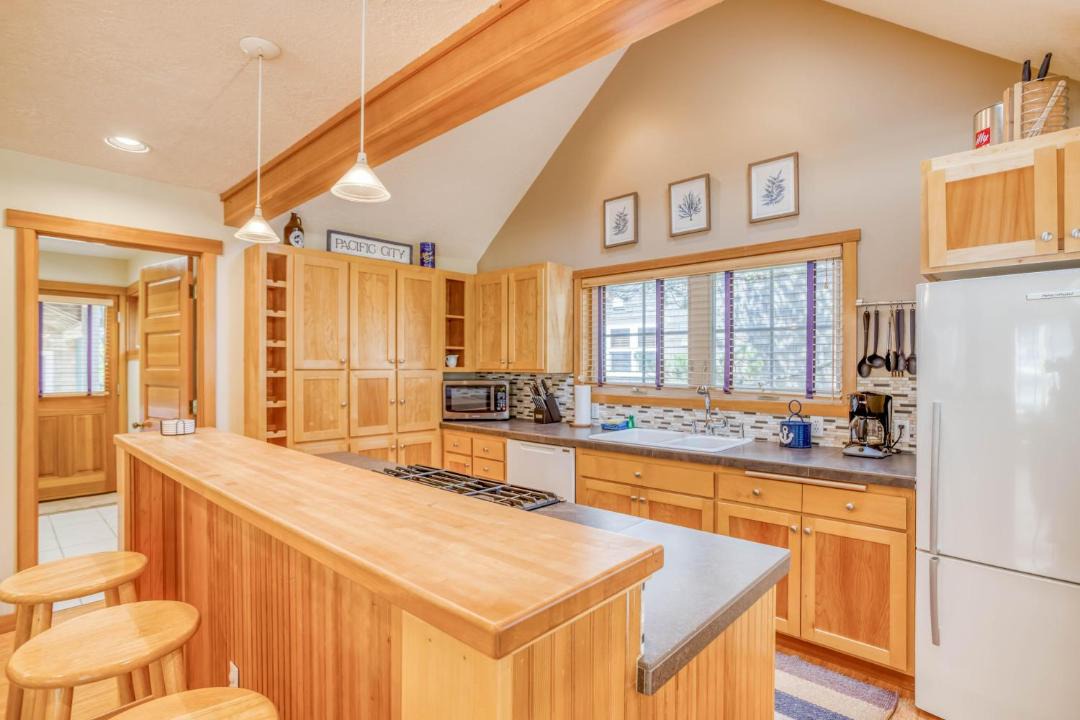 Photo of Kitchen in Shorepine Village