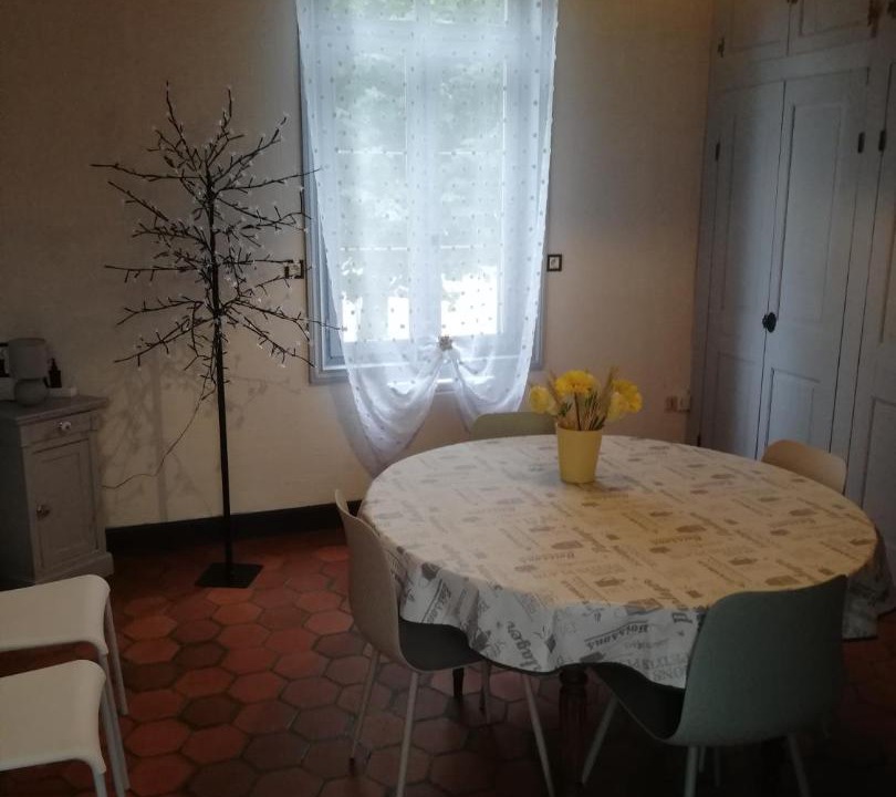 Photo of Others in Arrest