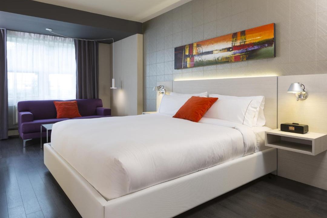 Photo of Bedroom in Saint Louis