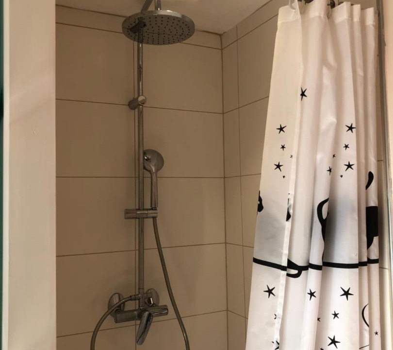 Photo of Bathroom in Saints-en-Puisaye