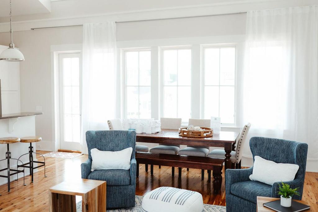 Photo of Livingroom in Port St. Joe