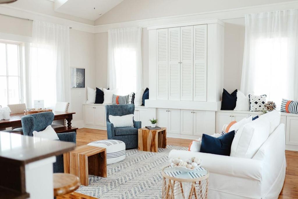 Photo of Livingroom in Port St. Joe