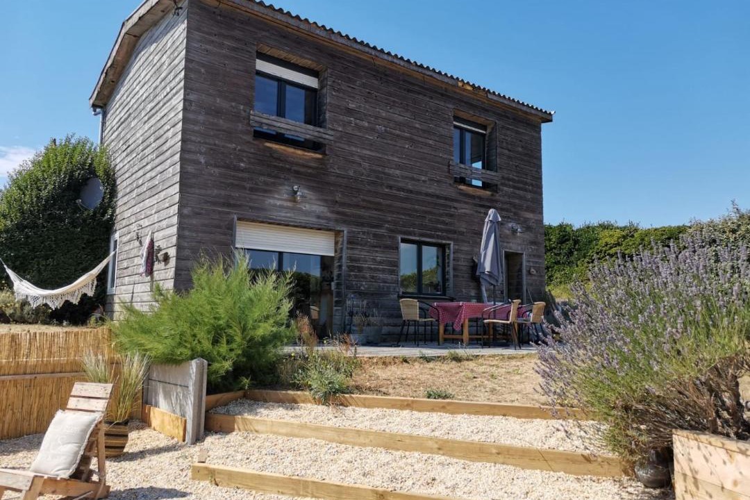 Photo of Buildings in Anneville-sur-Mer