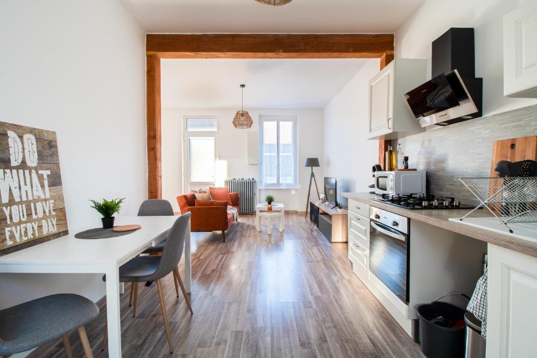 Photo of Livingroom in Commentry