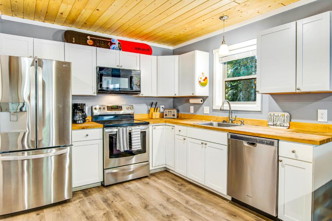 Photo of Kitchen in Snoqualmie Pass