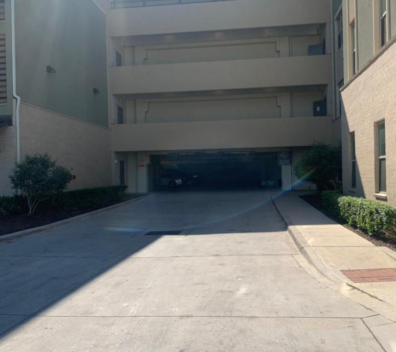Photo of Buildings in Parkway Central