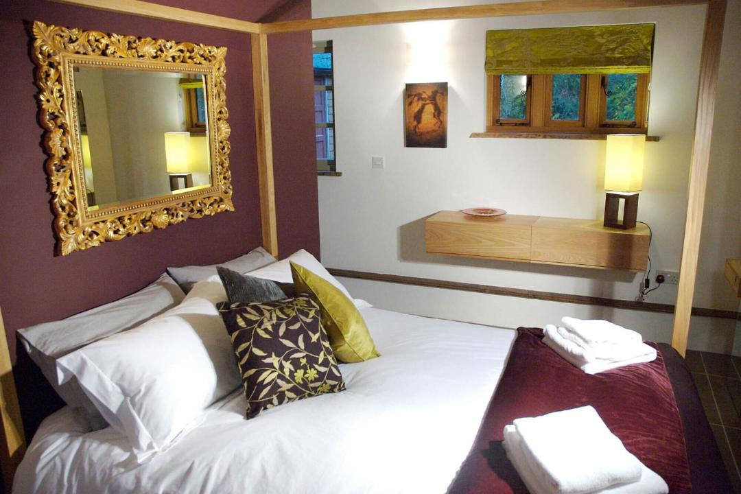 Photo of Others in Eye