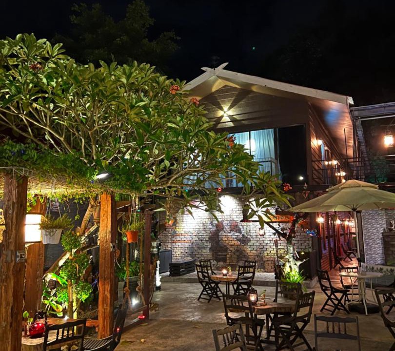 Photo of Patio Balcony in Pantai Tengah