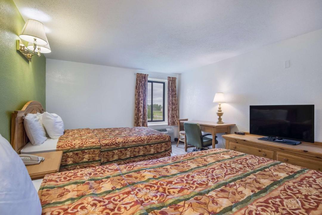 Photo of Others in Oriskany