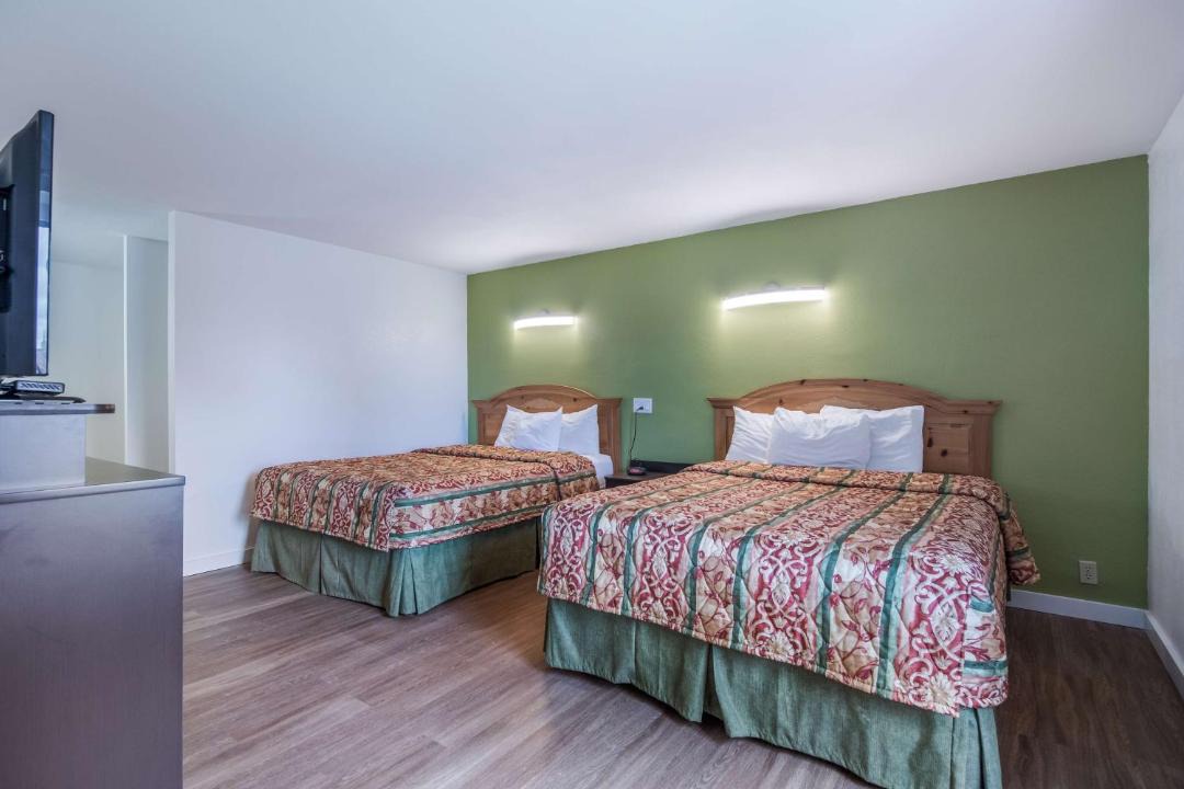 Photo of Others in Oriskany