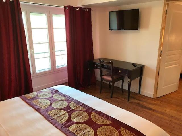 Photo of Bedroom in Saint-Michel-Mont-Mercure