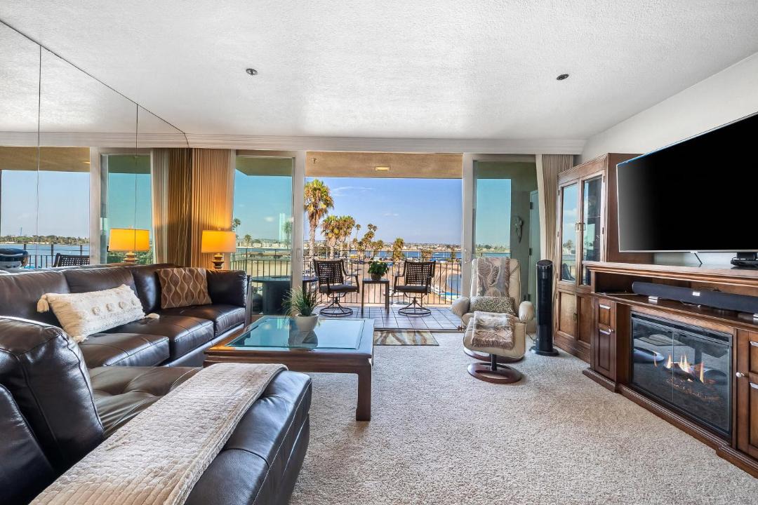 Photo of Livingroom in Mission Beach