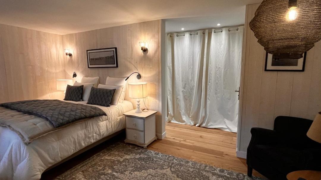 Photo of Bedroom in Aix-en-Issart