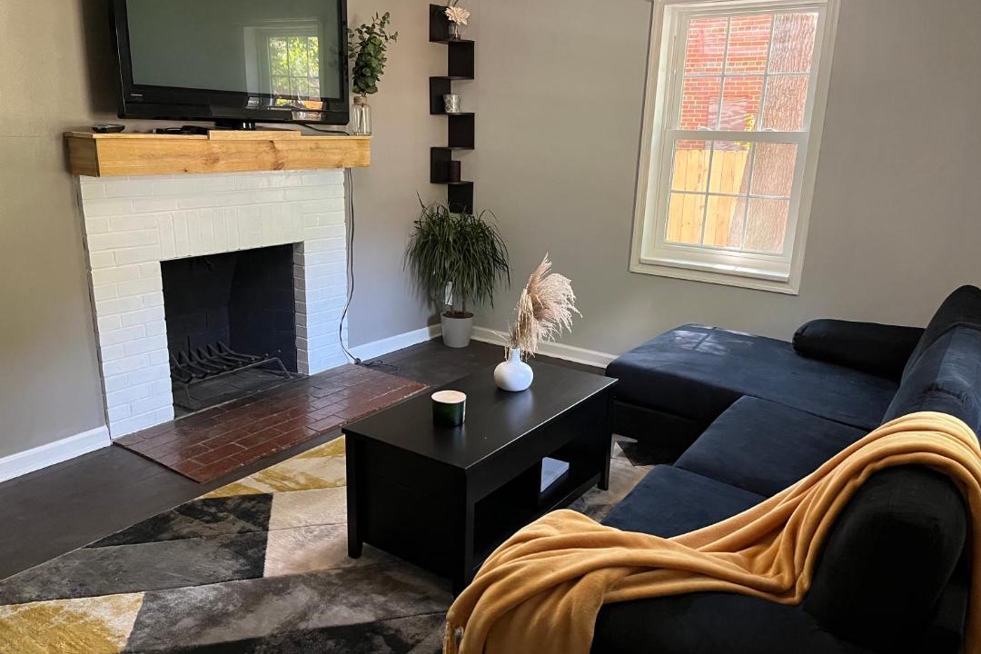Photo of Livingroom in South Richmond