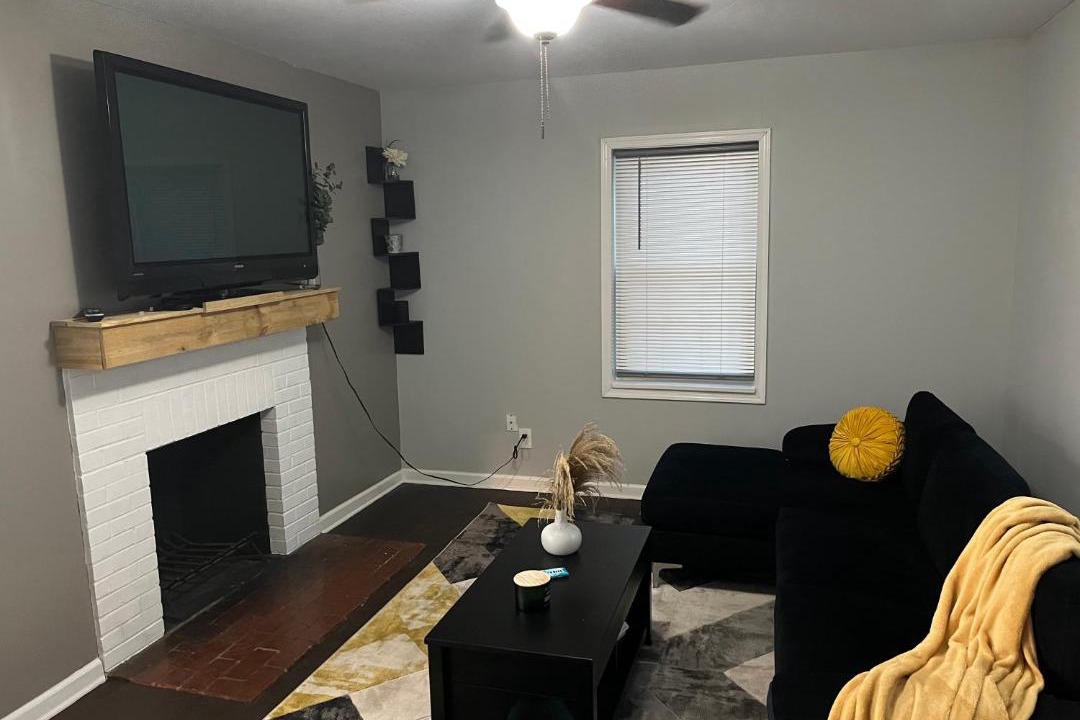 Photo of Livingroom in South Richmond