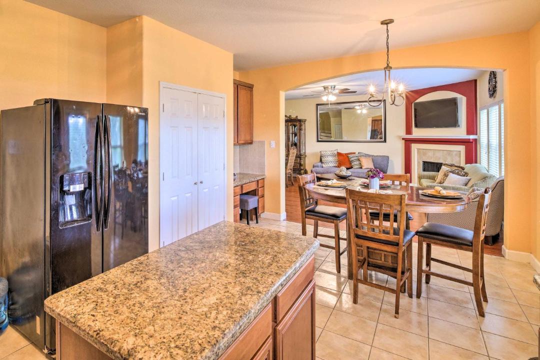 Photo of Livingroom in Humble