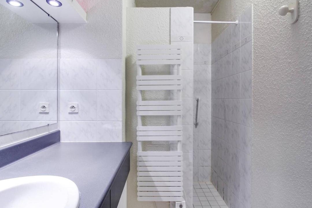 Photo of Bathroom in Esquieze-Sere