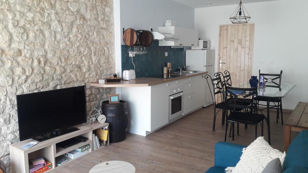 Photo of Livingroom in Saint-Germain-de-Lusignan