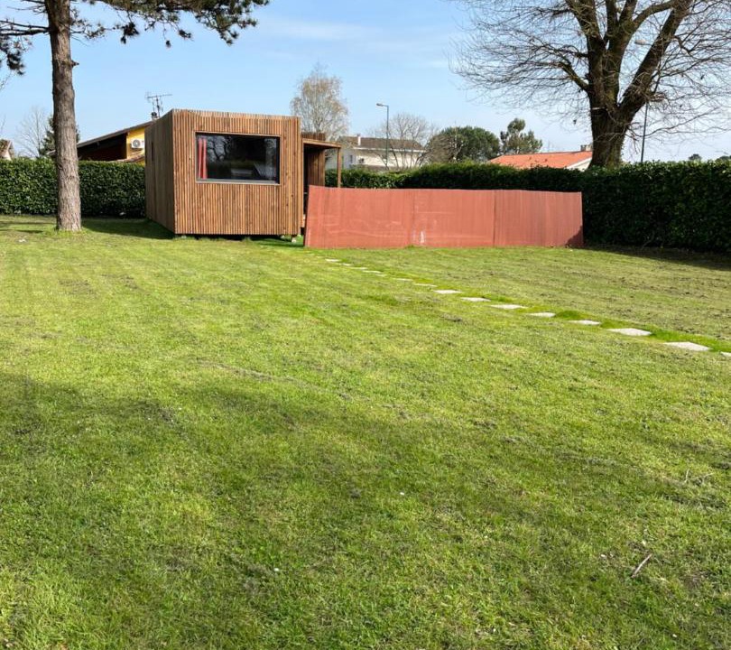 Photo of Buildings in Hinx