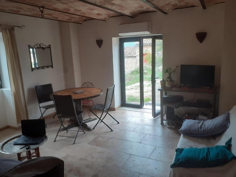 Photo of Livingroom in Allegre Les Fumades