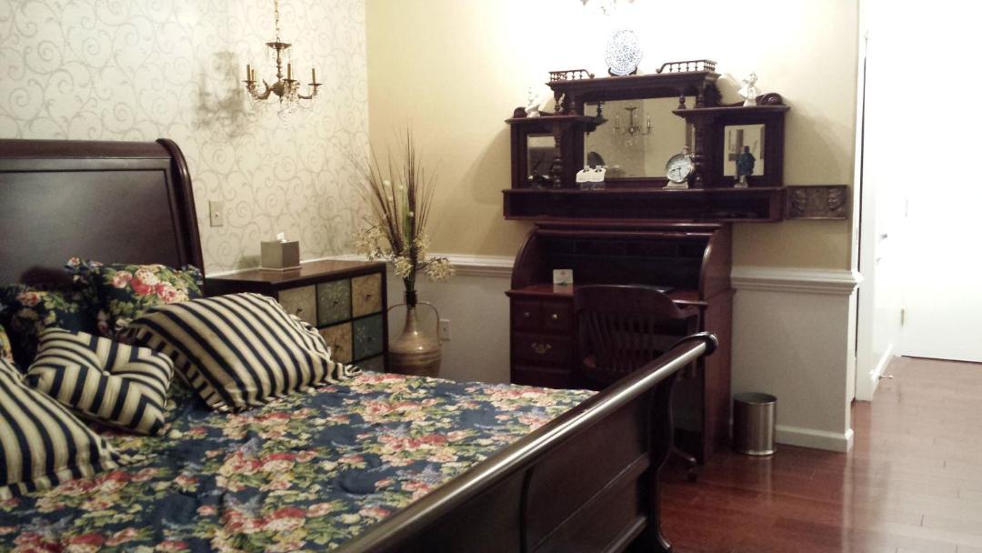 Photo of Others in Litchfield