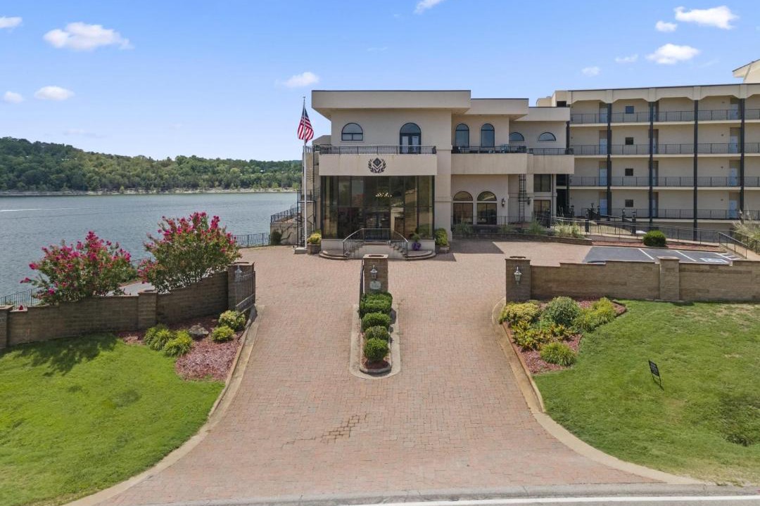 Photo of Buildings in Ridgedale