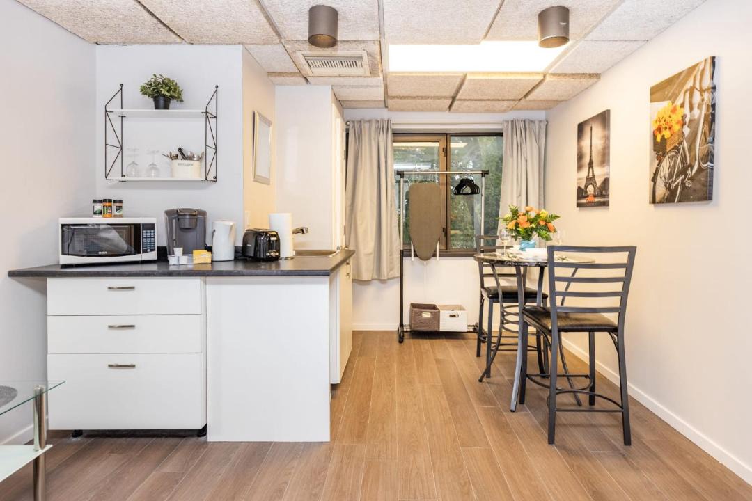 Photo of Others in Centretown West